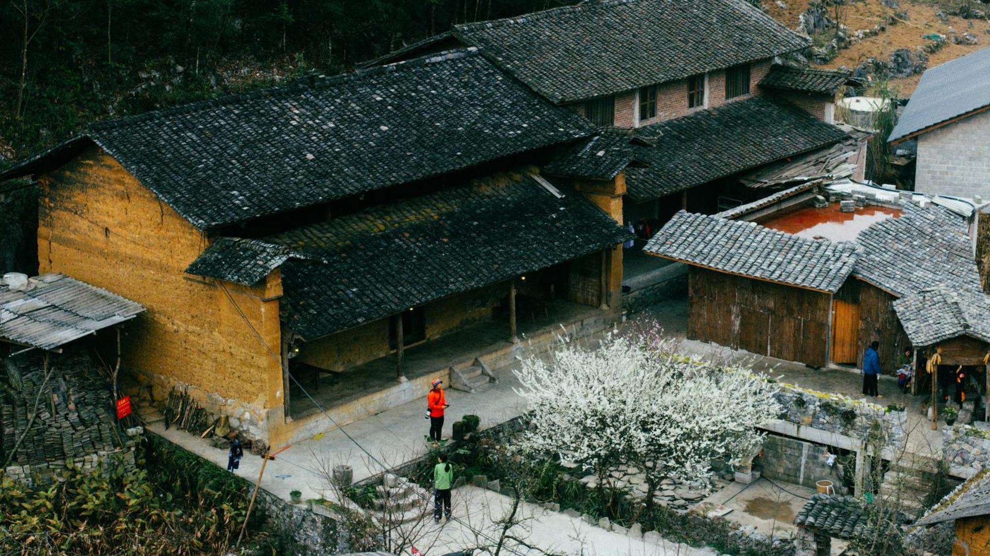 Nha Co Lao Xa Homestay Hmong Dong Van (Ha Giang) Exterior photo