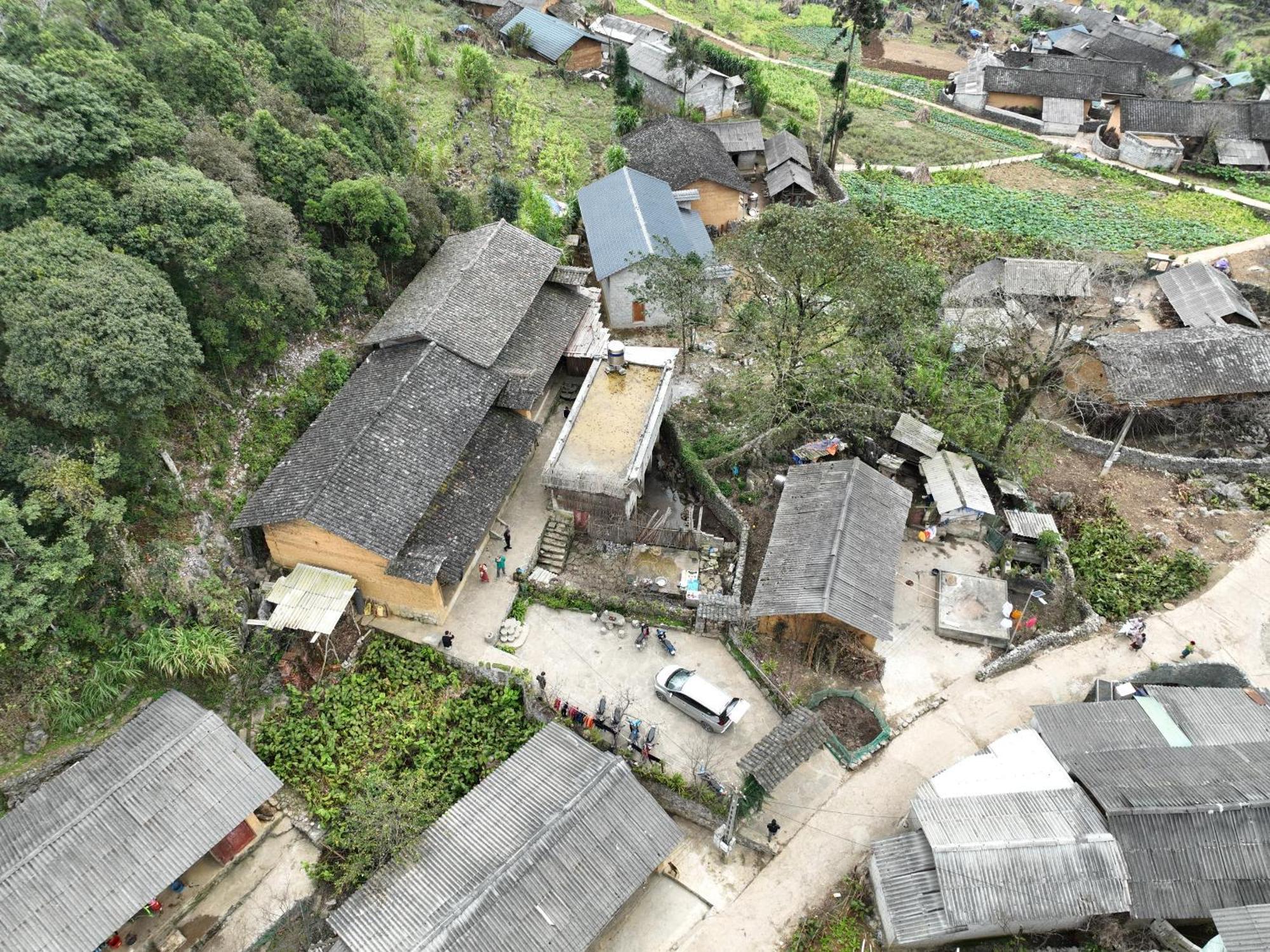 Nha Co Lao Xa Homestay Hmong Dong Van (Ha Giang) Exterior photo